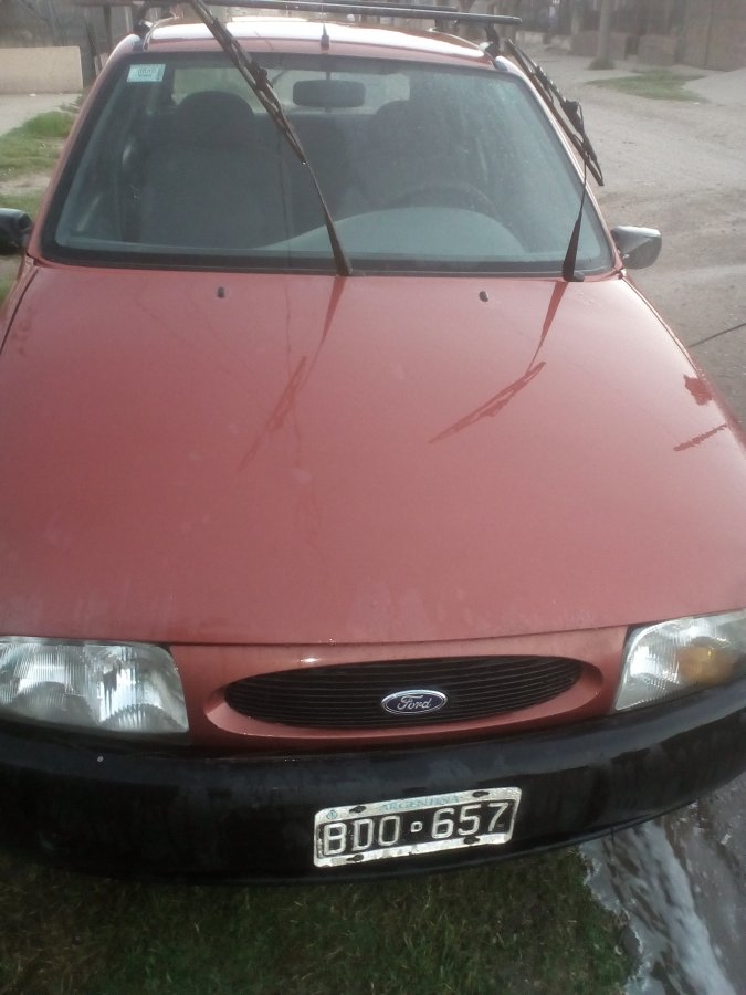 Vendo ford fiesta