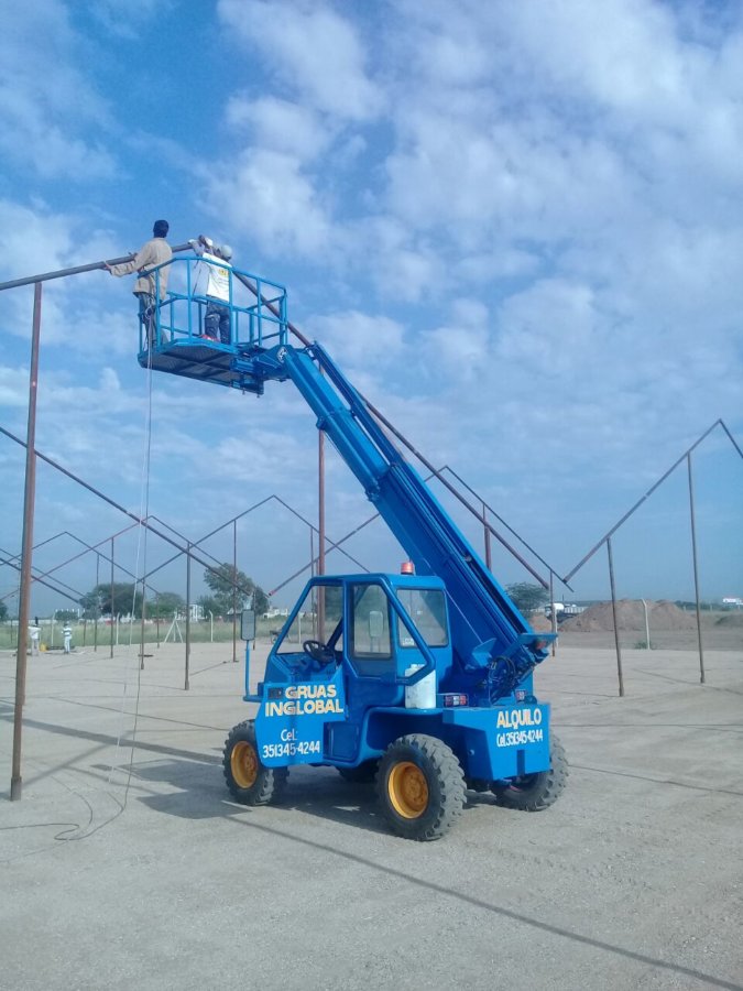 OPORTUNIDAD AUTO ELEVADOR TELESCÓPICO