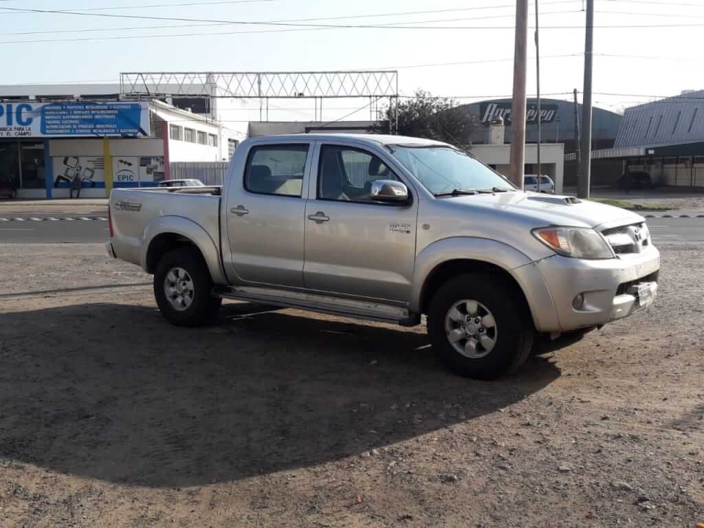 Toyota Hilux 2008 4×4 SRV D/C